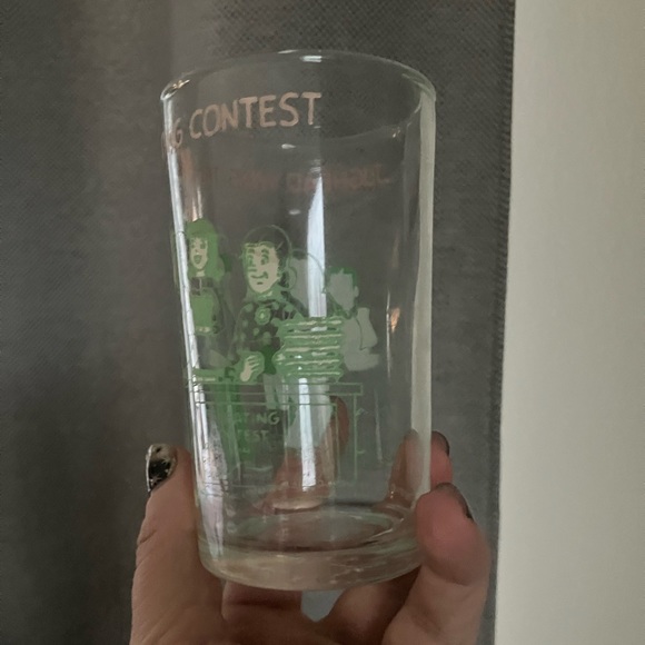 Archie's Comics Glass Vintage 1973 - Jughead Wins the Pie Eating Contest - Betty - Picture 12 of 15